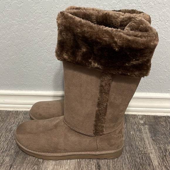 Arizona Boots Tan Color Size 8 - Picture 3 of 6